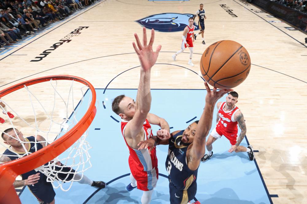 也反映了球 也反映了球