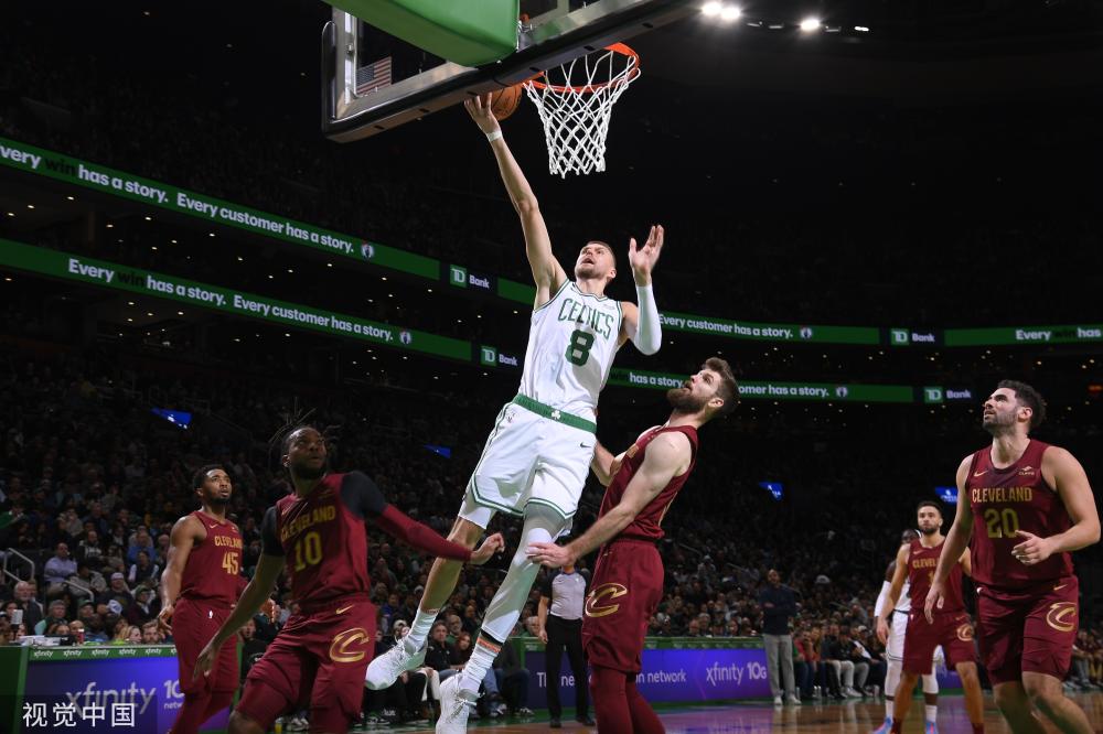 在赛后罕见 在赛后罕见