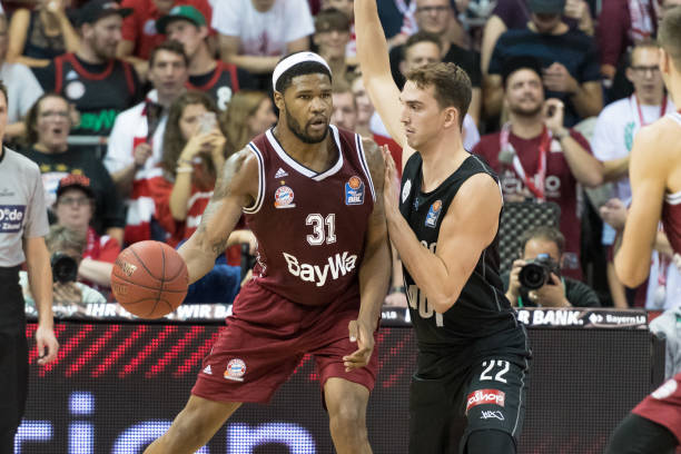 更是无数球 更是无数球